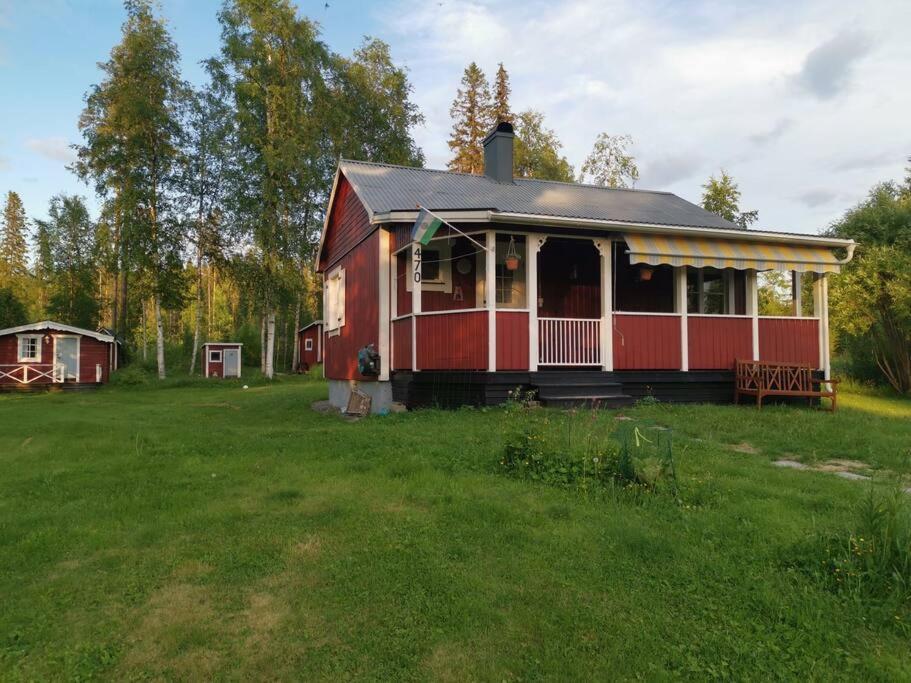 Cabin 70M From Lake. Big Garden Östersund Eksteriør billede
